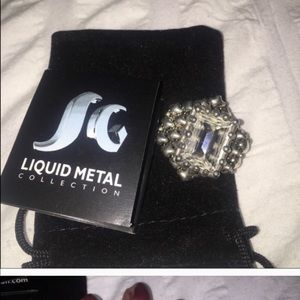 Sergio Gutierrez rings